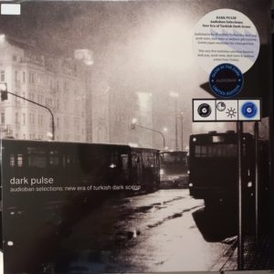 ÇEŞİTLİ SANATÇILAR - DARK PULSE (GLOW IN THE DARK) - Görsel 1