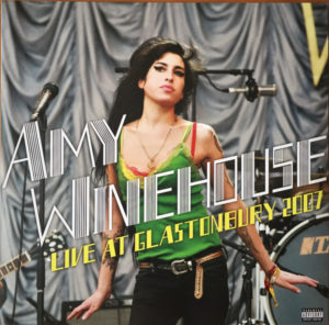 AMY WINEHOUSE - LIVE AT GLASTONBURY 2007 - Görsel 1
