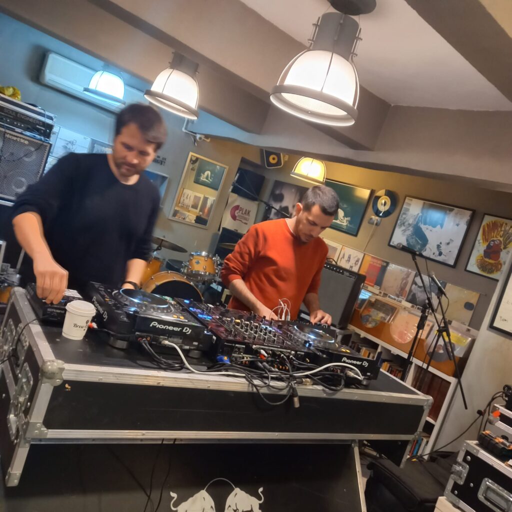 WhatsApp Image 2025-04-16 at 15.07.53