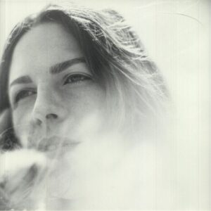 MELODY'S ECHO CHAMBER - EMOTIONAL ETERNAL - Görsel 1