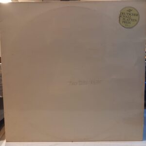 THE BEATLES - THE BEATLES (THE WHITE ALBUM)