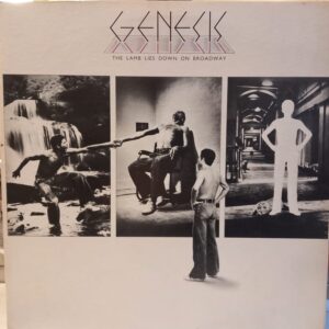 GENESIS - THE LAMB LIES DOWN ON BROADWAY